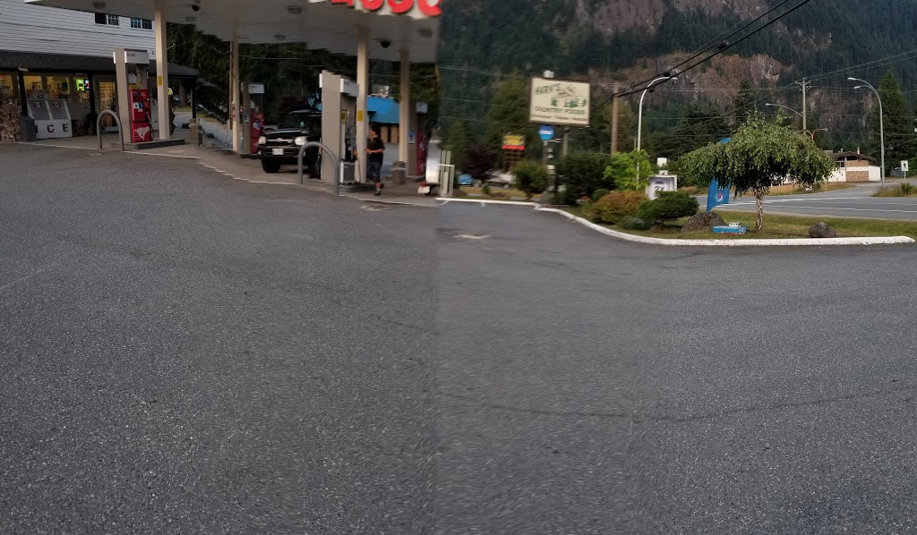 Esso | 19959 Silverview Rd, Hope, BC V0X 1L0, Canada | Phone: (604) 869-9999
