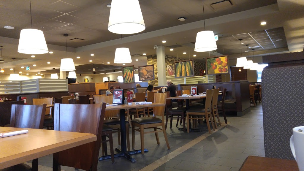 Swiss Chalet Rotisserie & Grill | 44-1111 Davis Dr, Newmarket, ON L3Y 8X2, Canada | Phone: (905) 853-3311