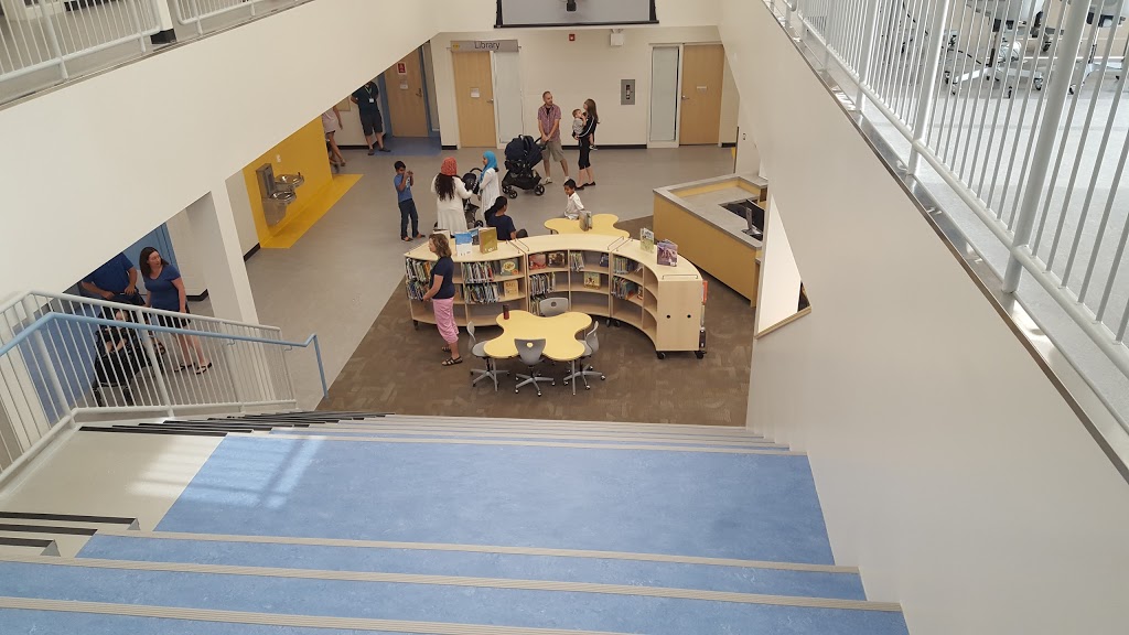 Ernest Lindner School | 1087 Hampton Cir, Saskatoon, SK S7R 1E9, Canada | Phone: (306) 683-7560