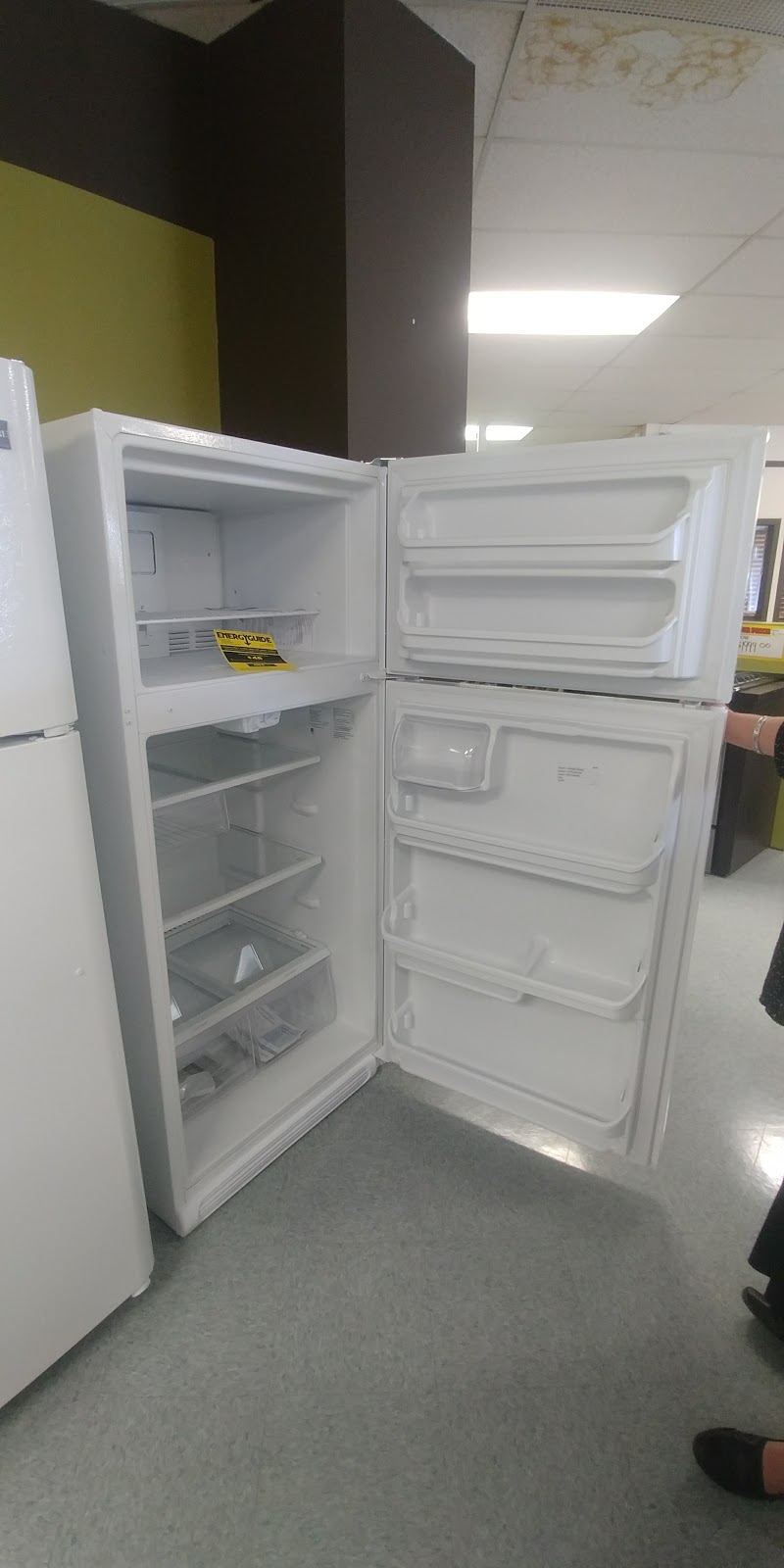 Matus Appliance Centre Ltd | 32020 Lougheed Hwy, Mission, BC V2V 1A4, Canada | Phone: (604) 826-8369