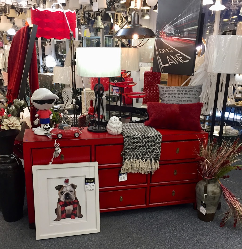 ...BLANCS DE BLANCS... Centre du Peintre - Alexandre Luminaire | 180 Rue Alexandre, Salaberry-de-Valleyfield, QC J6S 5S5, Canada | Phone: (450) 373-5323