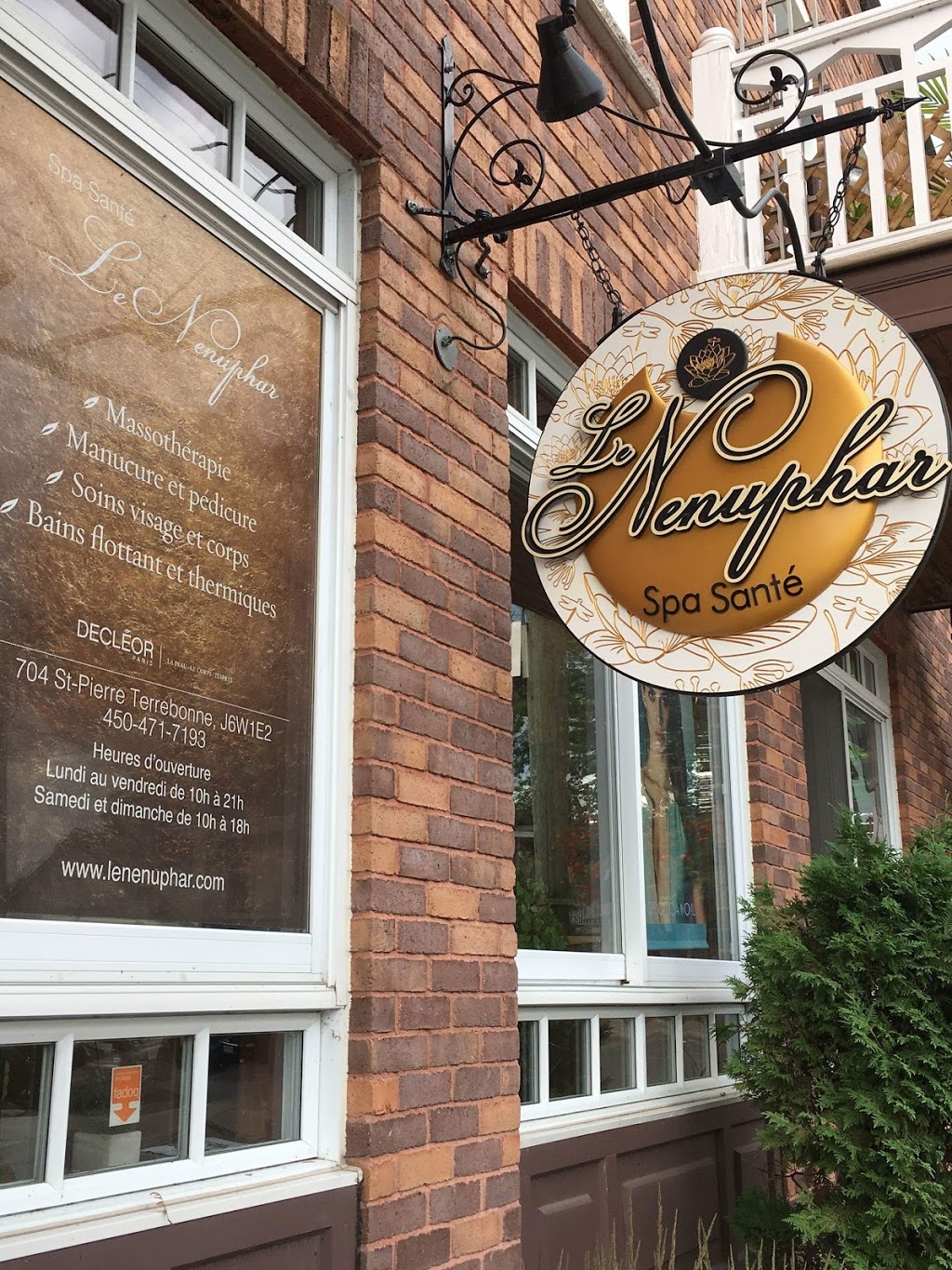 Spa Santé Le Nénuphar | 704 Rue Saint Pierre, Terrebonne, QC J6W 1E2, Canada | Phone: (450) 471-7193