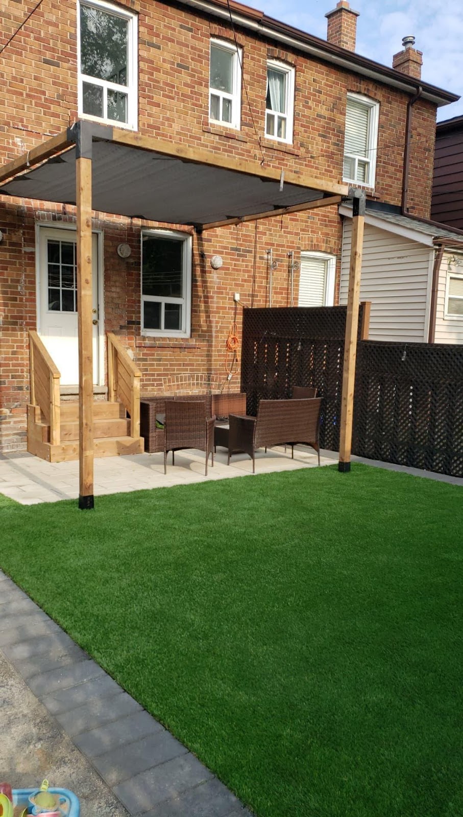 Larsen Construction | 36 Rosseter Rd, Markham, ON L3S 2N1, Canada | Phone: (705) 309-0618