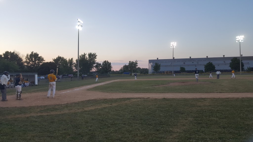 Oakes Park | 373 Central Ave, Fort Erie, ON L2A 3T8, Canada | Phone: (905) 871-1600 ext. 2431