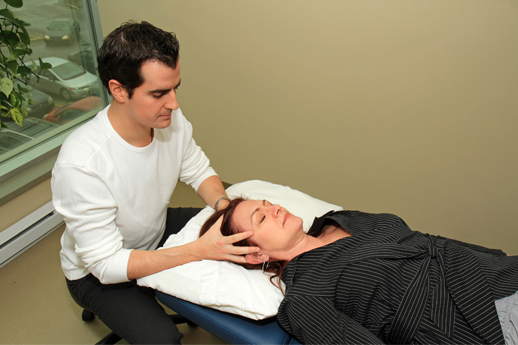 Centre de Médecine sportive de Laval - Ostéopathie | 4650 Desserte S Autoroute 440 bureau B, Laval, QC H7T 2Z8, Canada | Phone: (450) 688-0445