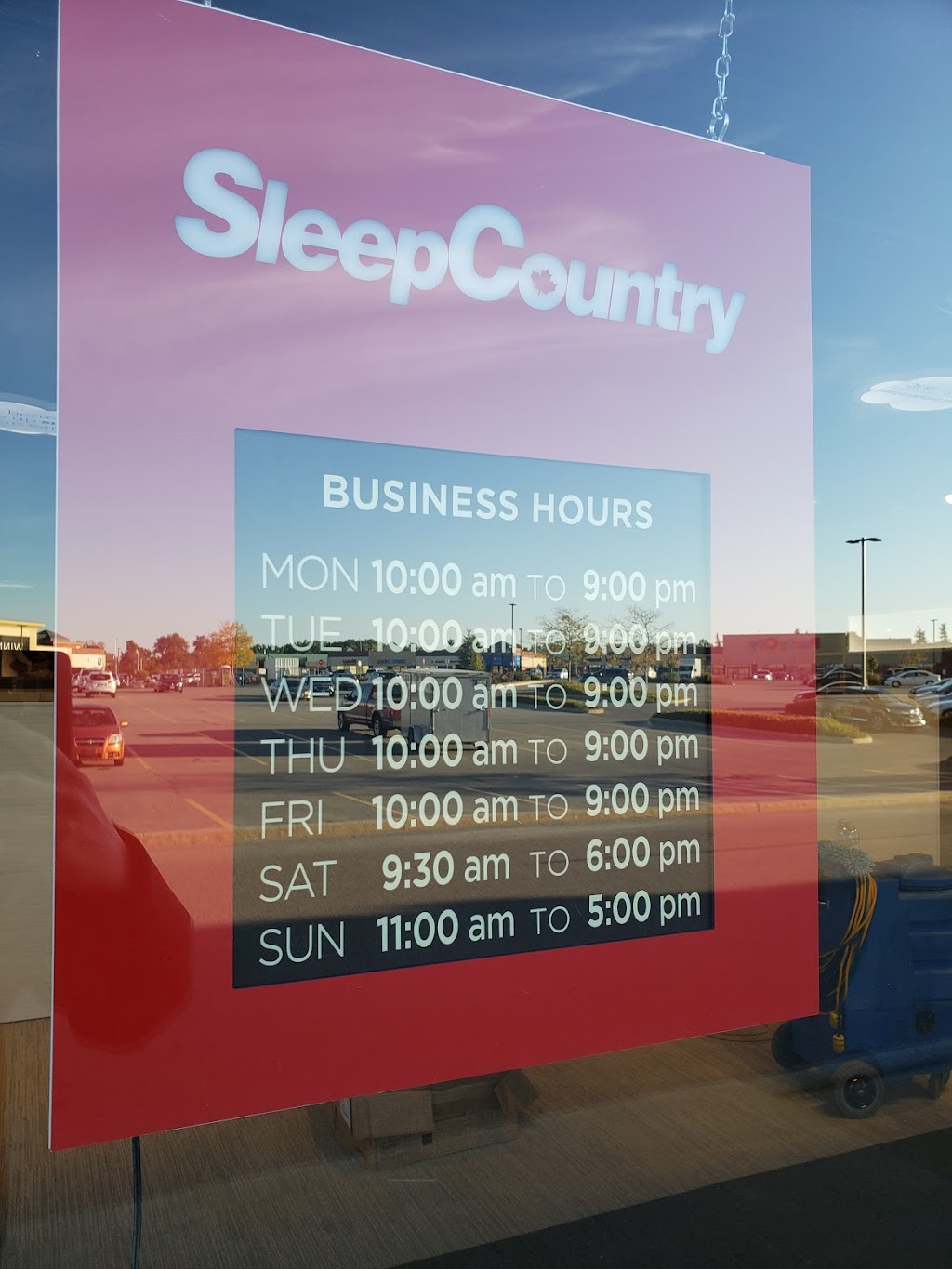 Sleep Country Canada | 210 North Service Rd W, Oakville, ON L6M 2Y2, Canada | Phone: (905) 338-8828