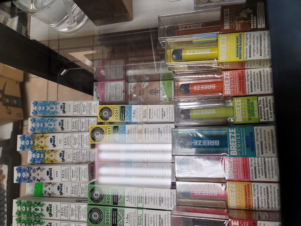 Kingsville Vape Store | 25 Main St W Unit 3, Kingsville, ON N9Y 1H2, Canada | Phone: (519) 733-0441