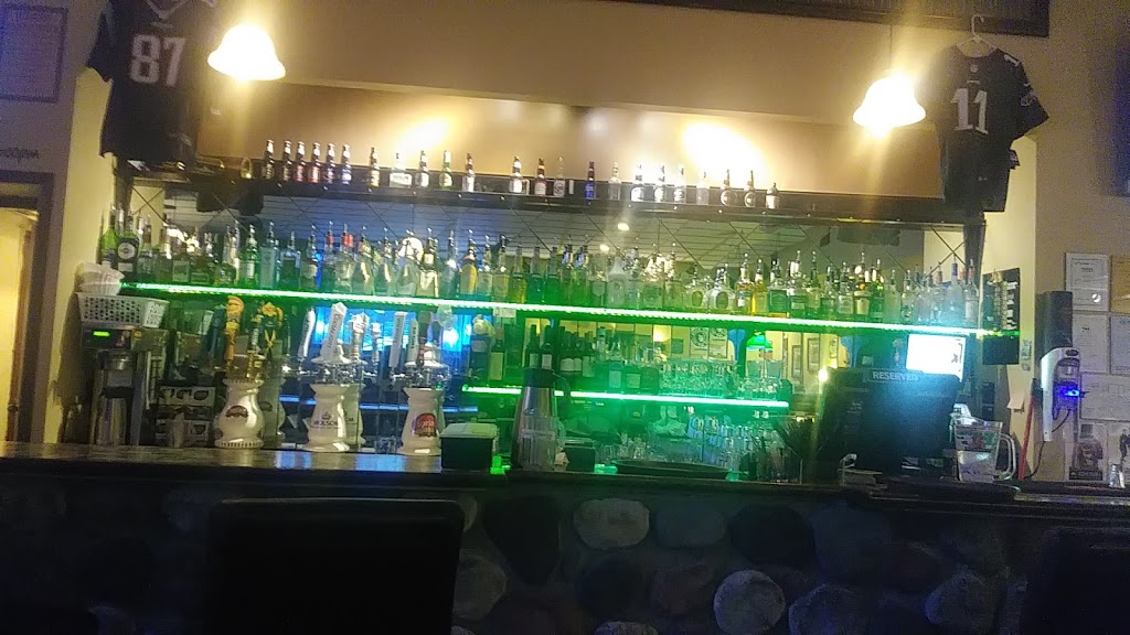 Hope Local House - Silver Chalice Pub | 19974 Silverview Rd, Hope, BC V0X 1L2, Canada | Phone: (604) 869-0576