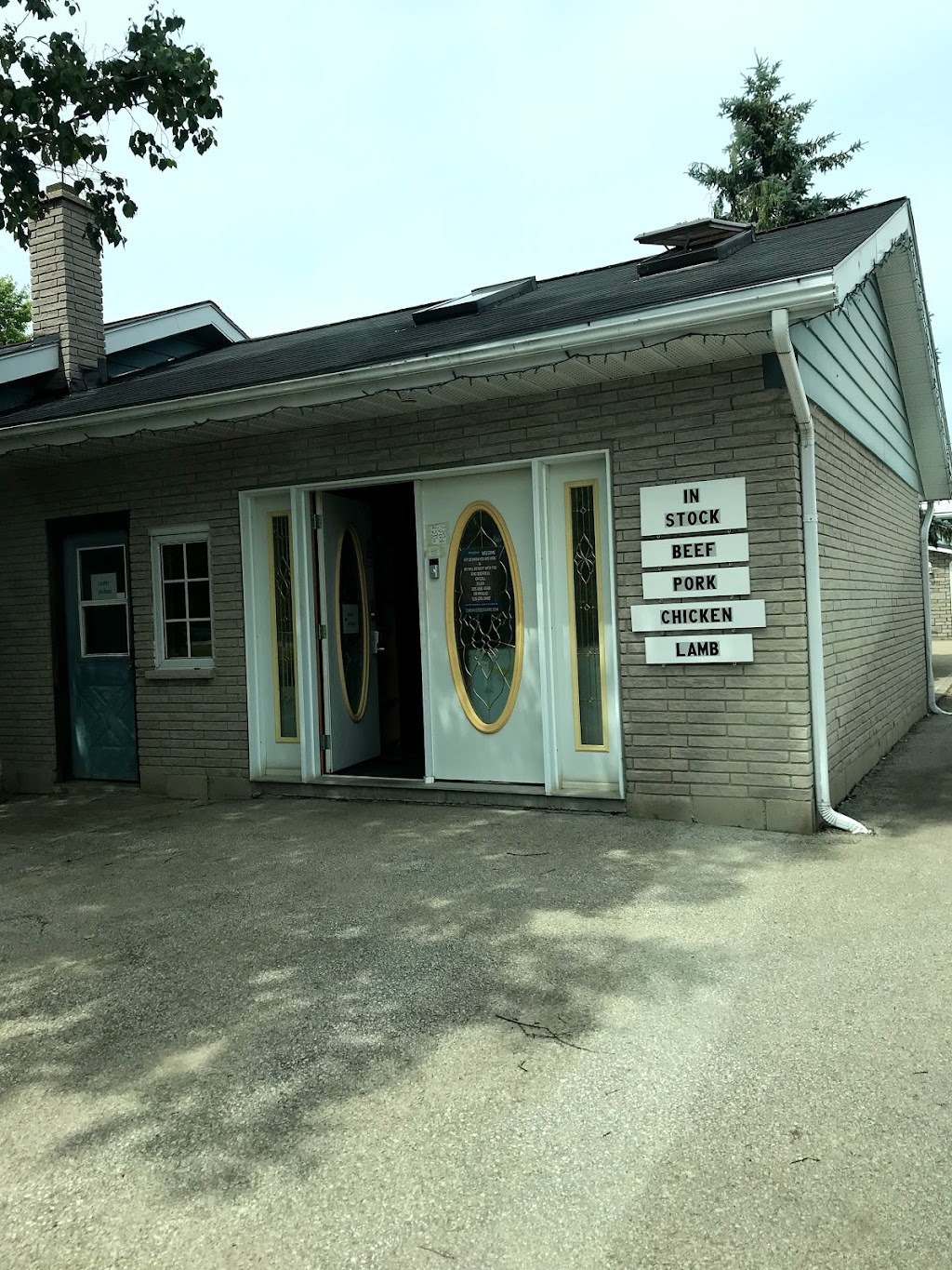 TLMH Riverside Farms | 3712 Hwy 6, Lions Head, ON N0H 1W0, Canada | Phone: (226) 668-4348