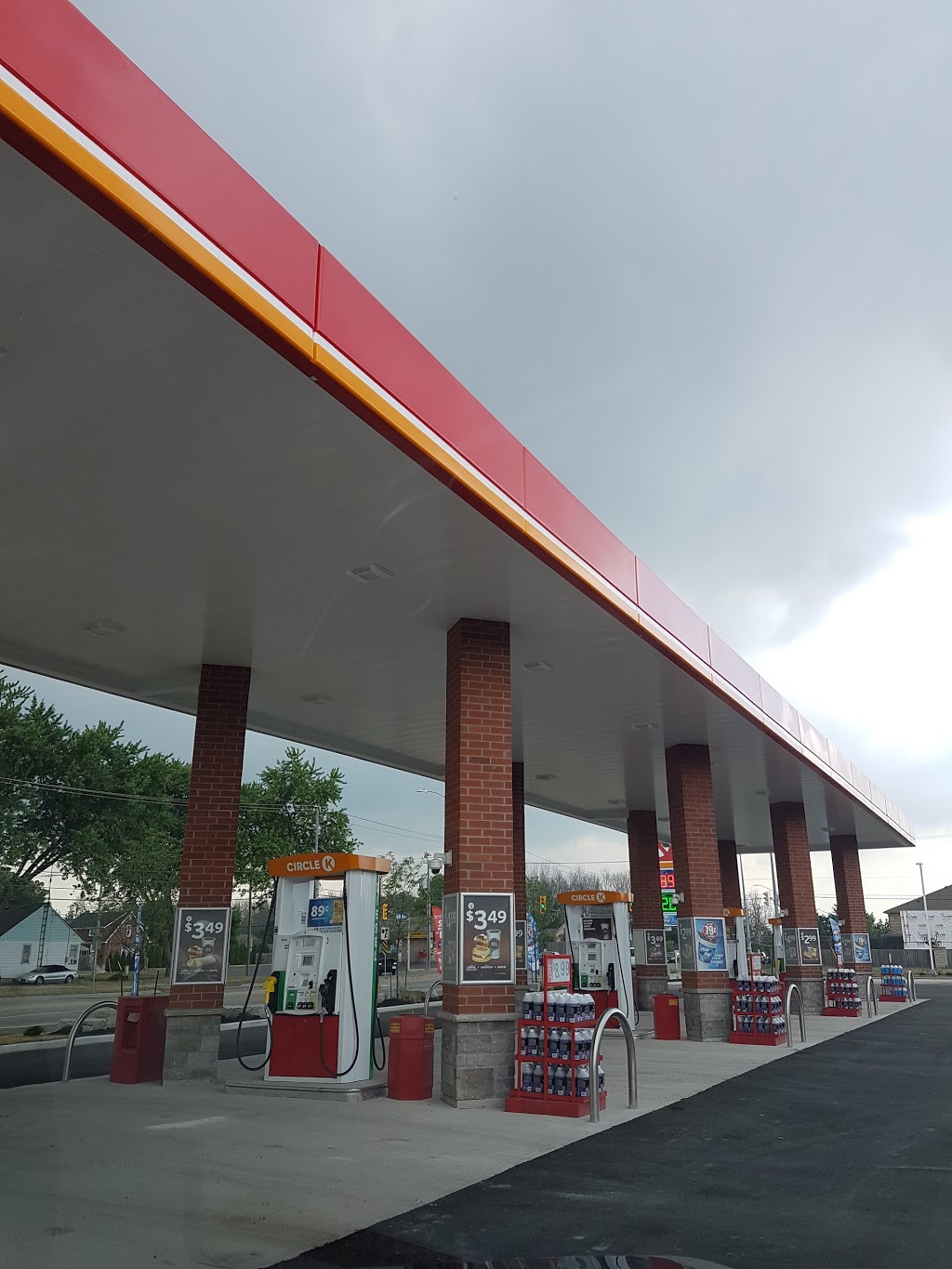 Circle K | 8267 Thorold Stone Road, Niagara Falls, ON L2H0P4, Canada | Phone: (905) 358-6920
