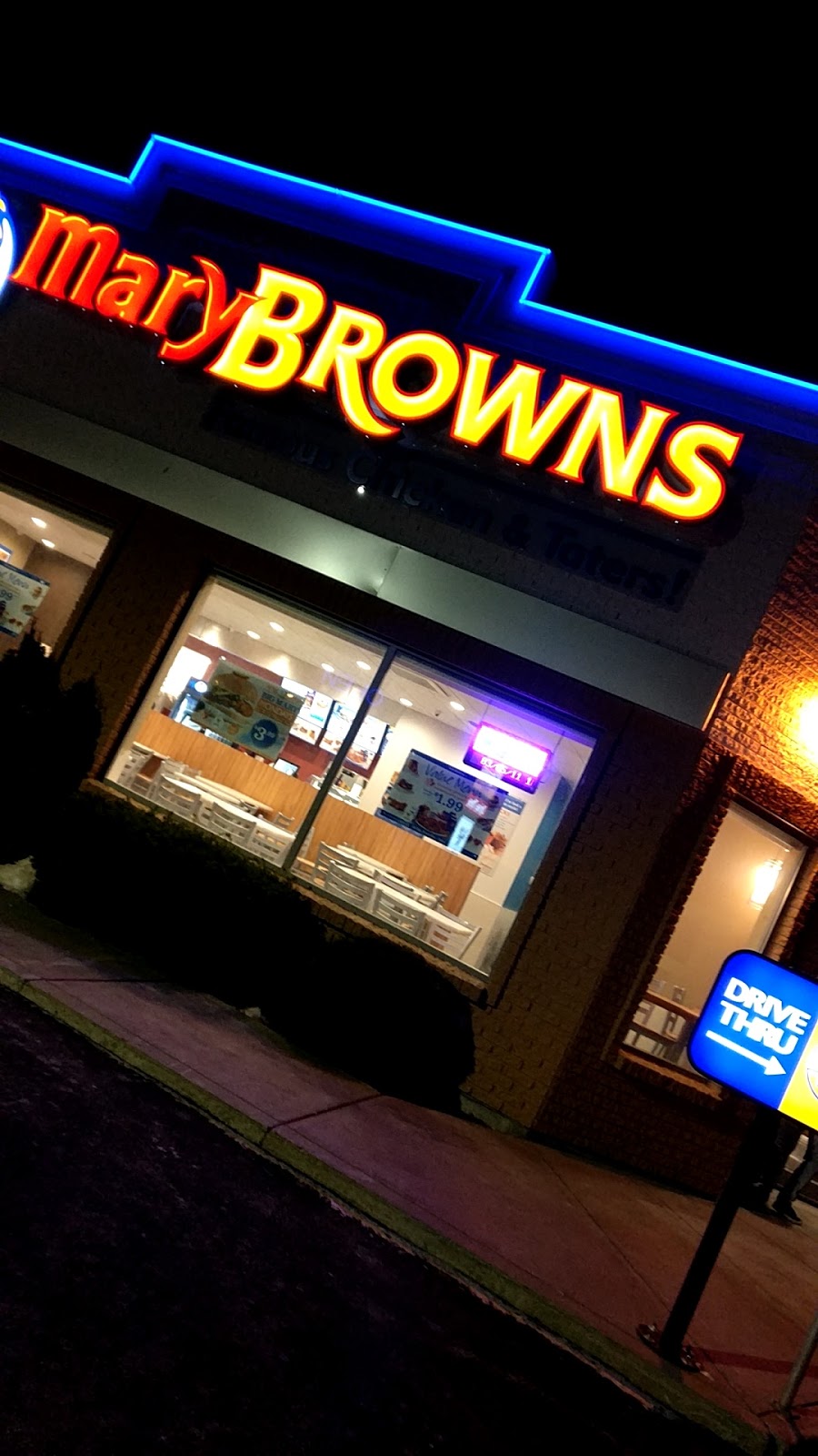 Mary Browns Chicken & Taters | 177 Conception Bay Hwy, Bay Roberts, NL A0A 1G0, Canada | Phone: (709) 786-1919