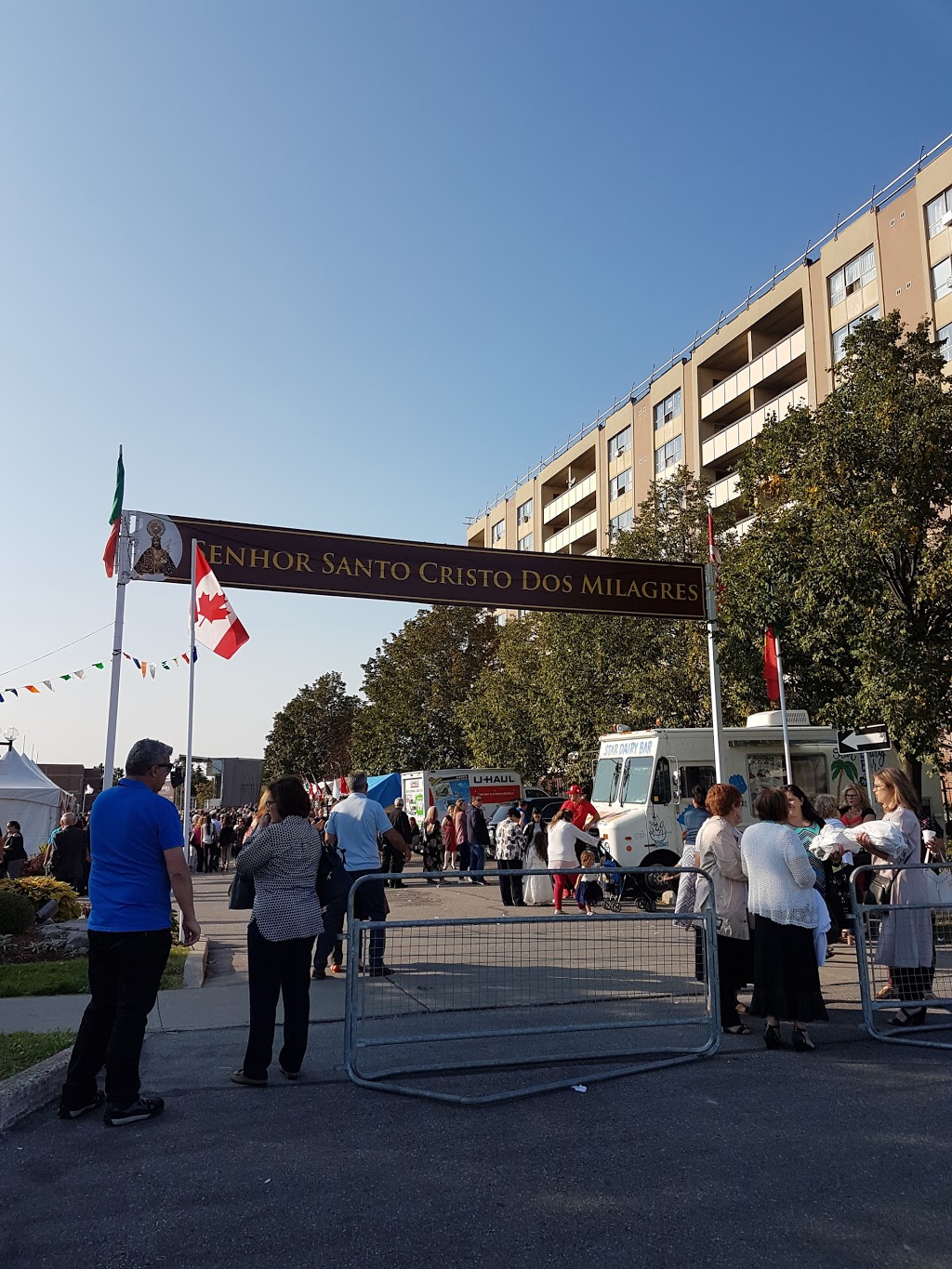 Our Lady of Fatima Church | 101 Malta Ave, Brampton, ON L6Y 4C8, Canada | Phone: (905) 454-3010