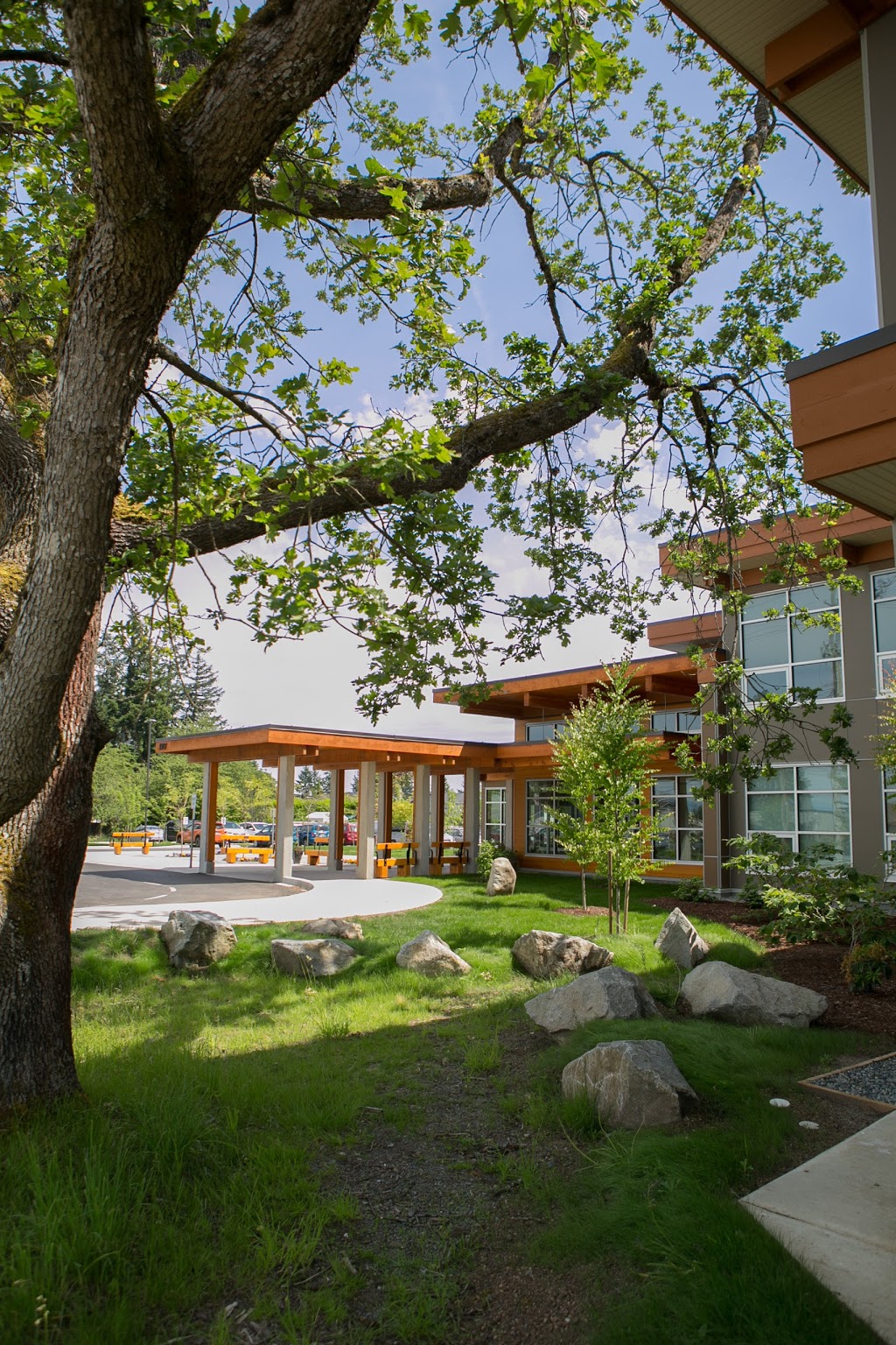 Eden Gardens | 1917 Northfield Rd, Nanaimo, BC V9S 3B6, Canada | Phone: (250) 758-4676