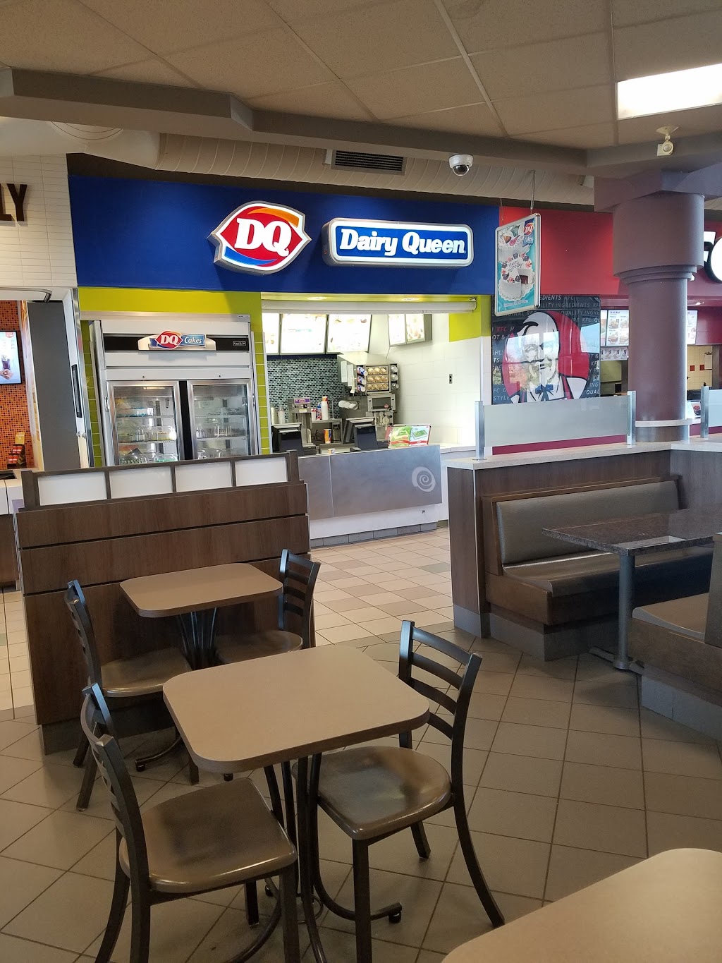 Dairy Queen (Treat) | 5005 S Service Rd, Beamsville, ON L0R 1B4, Canada | Phone: (905) 563-6442
