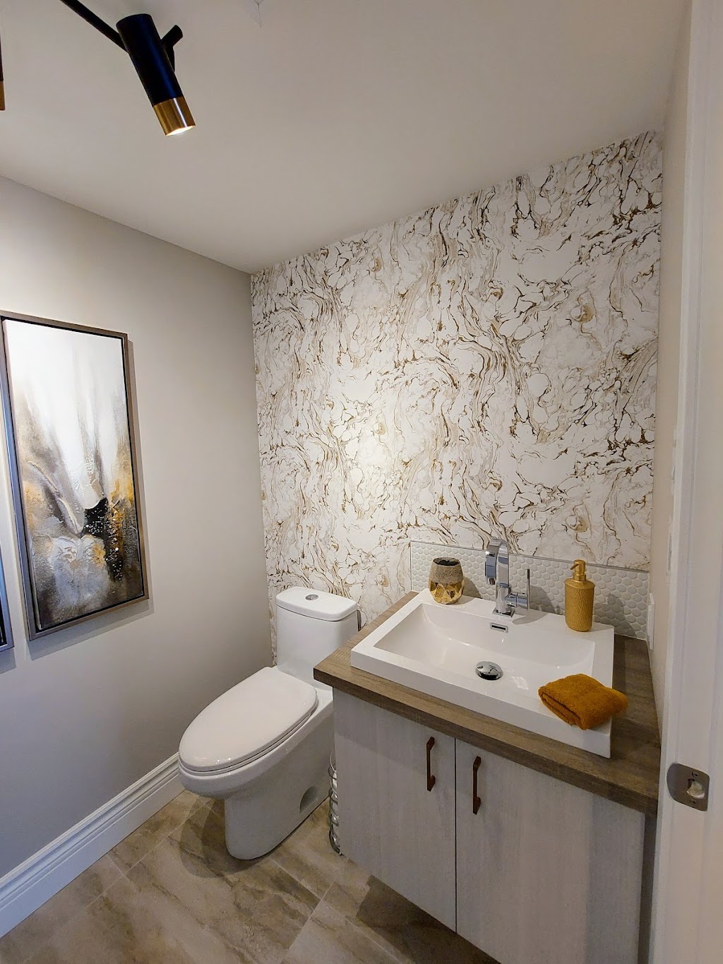 M La Peinture inc. | 1591 Rte du Domaine, Saint-Raymond, QC G3L 3A2, Canada | Phone: (581) 982-7168