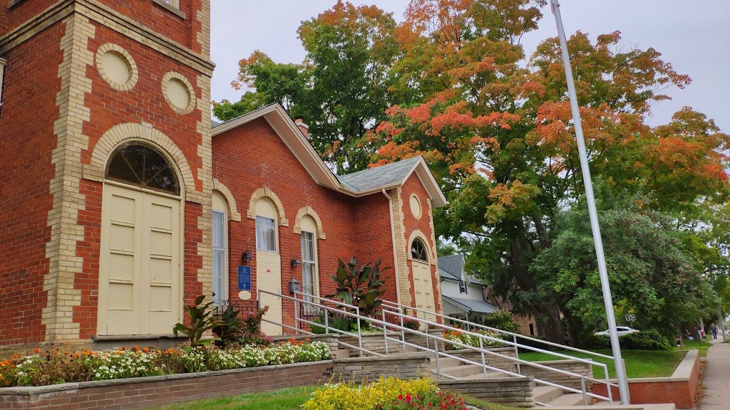 Streetsville Memorial Park | 355 Church St, Mississauga, ON L5M 2C2, Canada | Phone: (905) 615-4100
