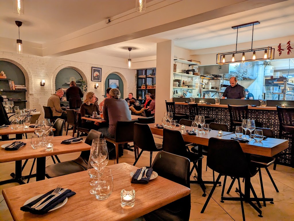 Au Comptoir MarCel | 380 Rue Principale O, Magog, QC J1X 2A9, Canada | Phone: (819) 843-0905
