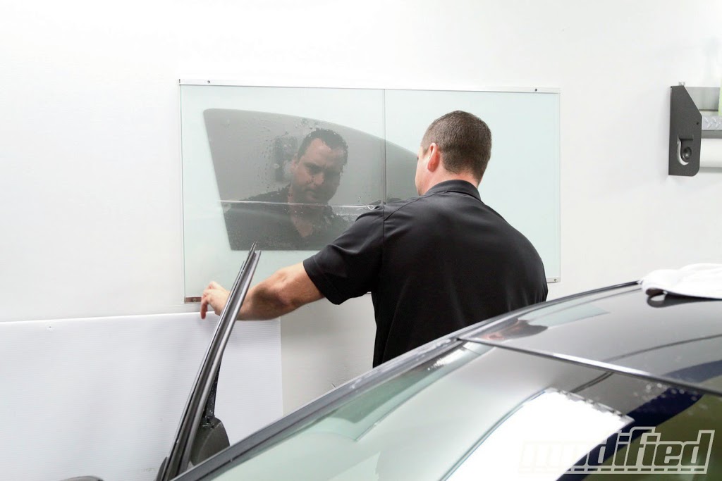 Touch of Tint | 4444 Eastgate Pkwy #27, Mississauga, ON L4W 4T6, Canada | Phone: (647) 801-7611