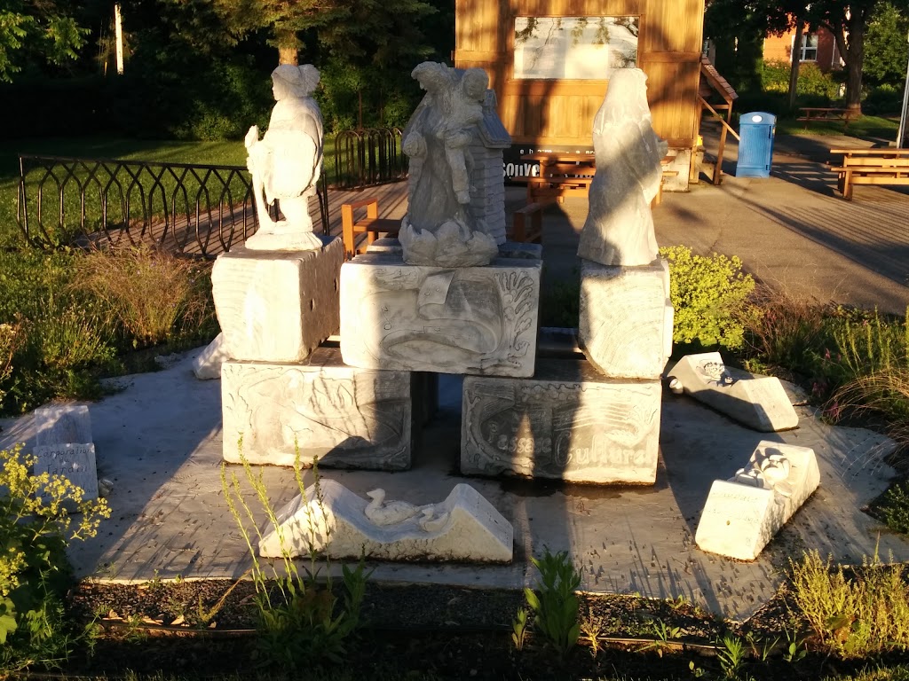 Ursulines Garden | 712 Bd Saint-Joseph, Roberval, QC G8H 2L2, Canada | Phone: (418) 637-5644