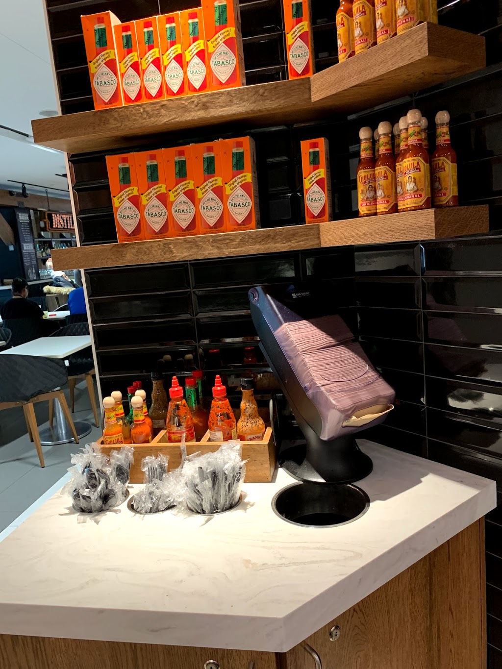 Cluny Grille | Terminal 3, Departure Level, Toronto Pearson International Airport, Silver Dart Dr, Mississauga, ON L5P 1B2, Canada