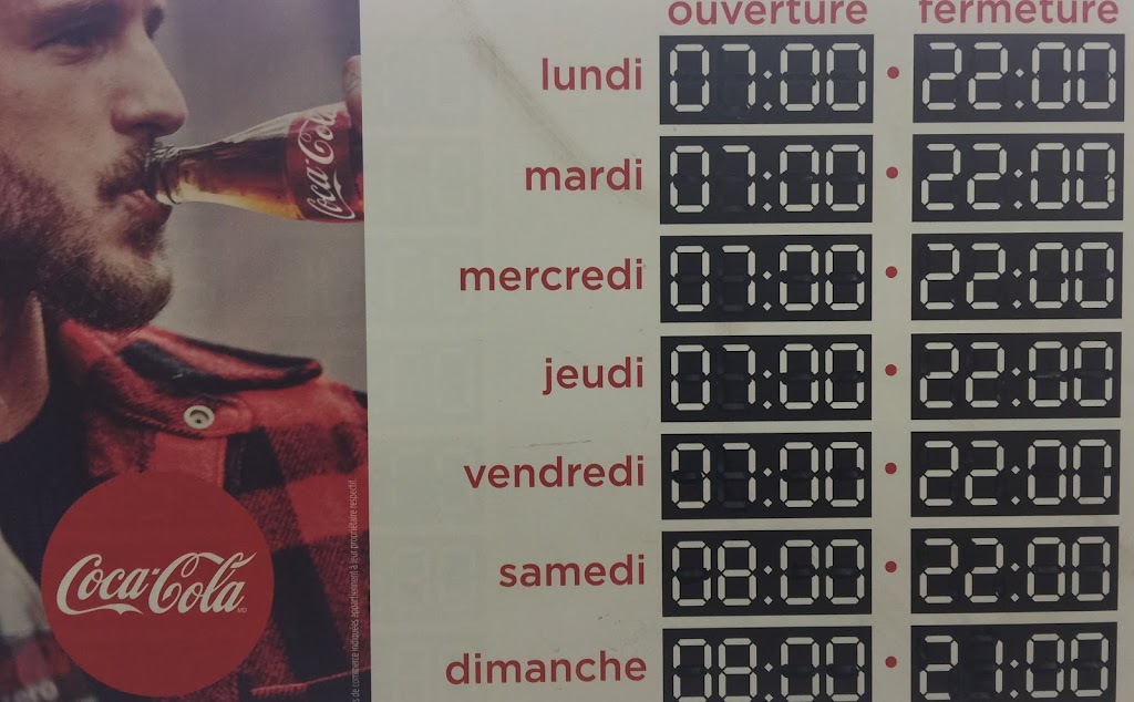 Depanneur R & R | 61 Av Donegani, Pointe-Claire, QC H9R 2V8, Canada | Phone: (514) 697-3566