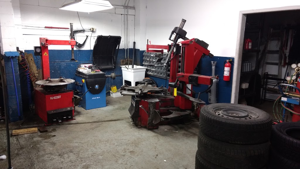 Beams Automotive | 822 Cedarview Rd, Nepean, ON K2R 1J1, Canada | Phone: (613) 823-2326