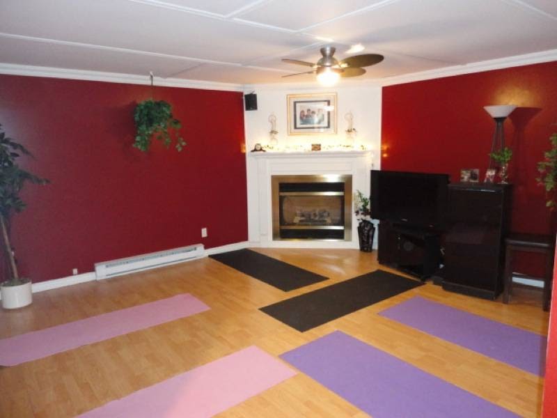 Étirement Musculaire | 207 Rue Daoust, Les Cèdres, QC J7T 1R4, Canada | Phone: (514) 293-5121