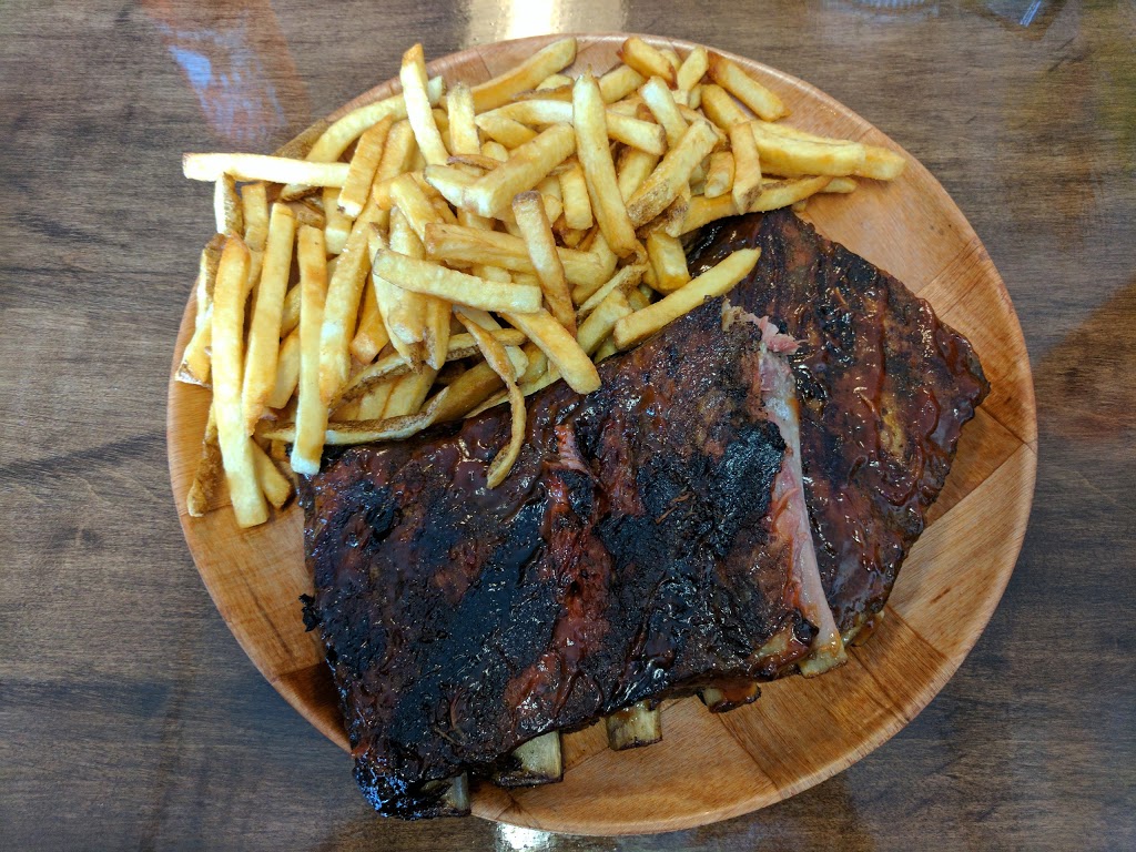 Southern Ontario Smoked BBQ | 525 Highland Rd W, Kitchener, ON N2M 5K1, Canada | Phone: (519) 496-4052