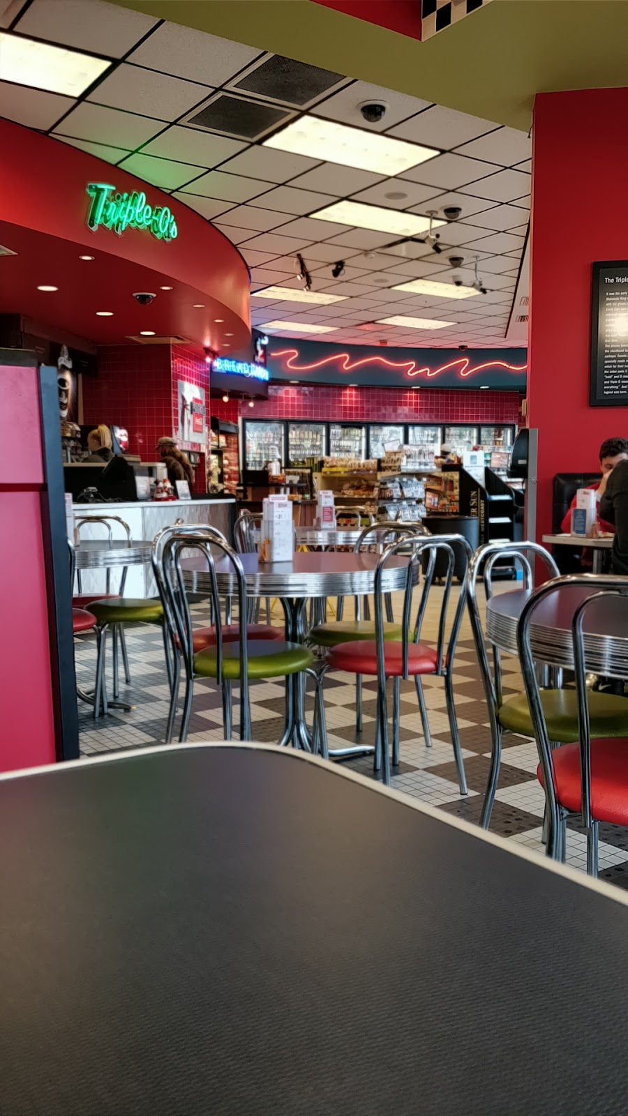 Triple Os | 2095 Clearbrook Rd, Abbotsford, BC V2T 2X1, Canada | Phone: (604) 852-9638