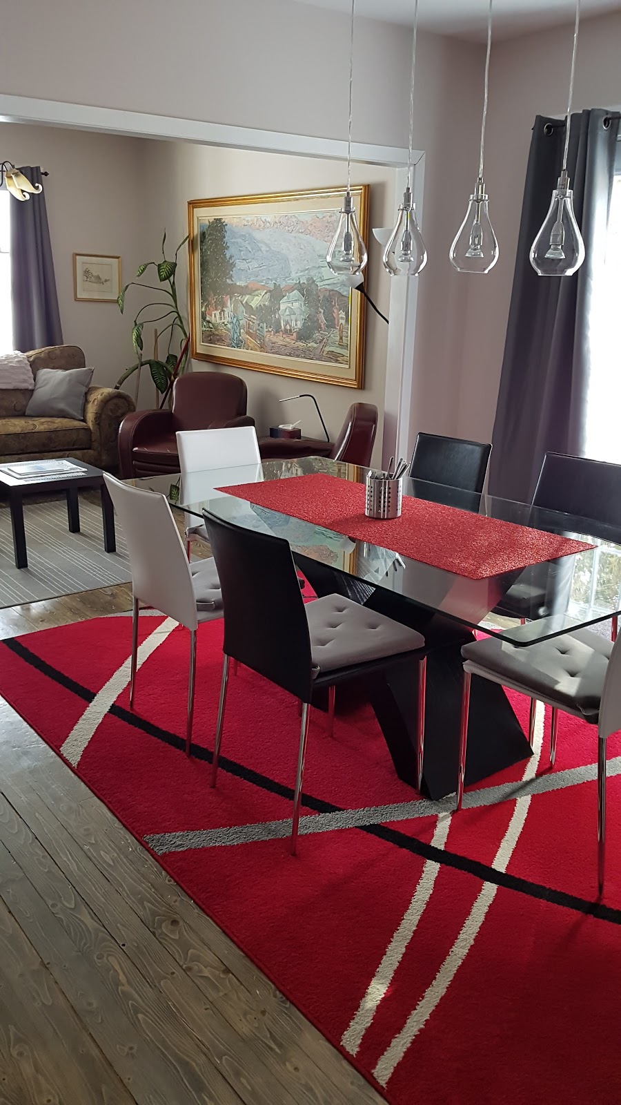 Coeur de loup | 21 Rue Forget, Baie-Saint-Paul, QC G3Z 1T6, Canada | Phone: (418) 240-1197
