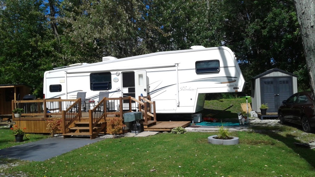 Camping Philipsburg | 791 Chemin de la Plage, Saint-Armand, QC J0J 1T0, Canada | Phone: (450) 248-2152
