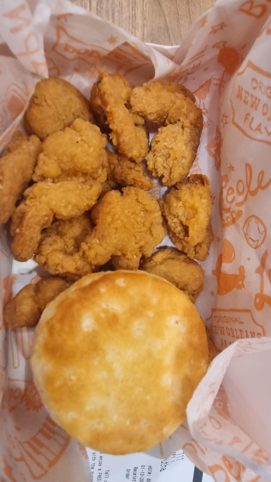 Popeyes Louisiana Kitchen | 240 Leighland Ave, Oakville, ON L6H 3H6, Canada | Phone: (905) 815-9666