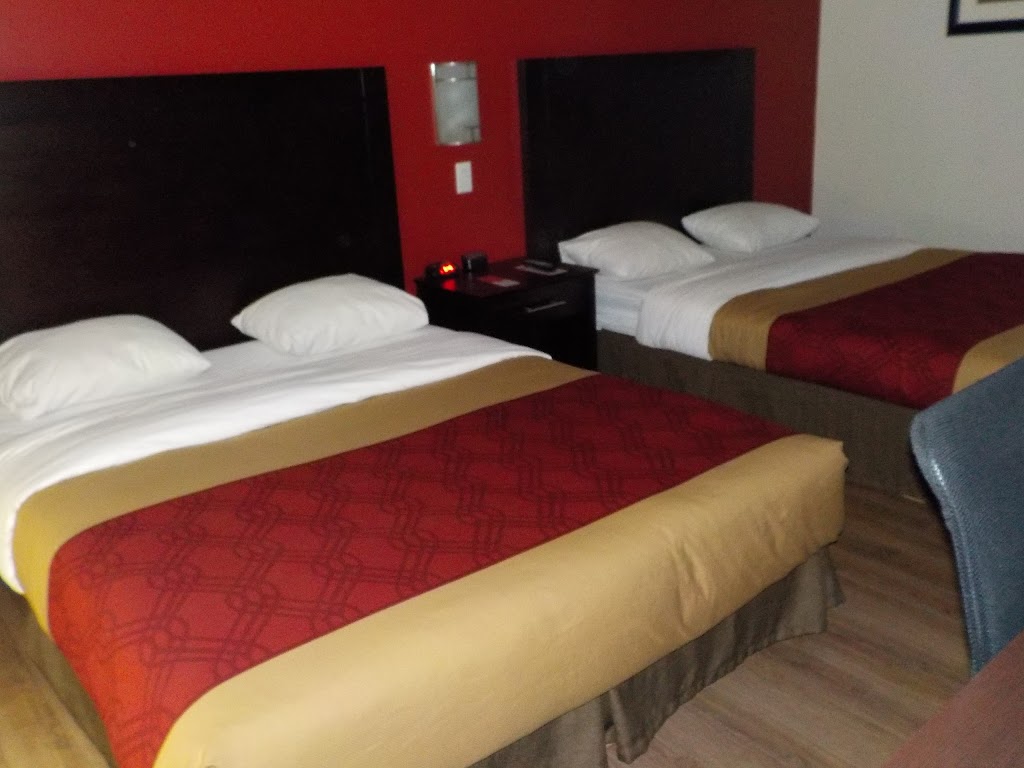 Econo Lodge | 4100 32 St, Vernon, BC V1T 5P1, Canada | Phone: (250) 549-1211