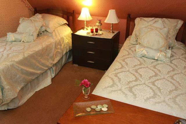 Ascendence Harbourside Mansion B&B | 24 Northumberland Ln, Halifax, NS B3M 1R7, Canada | Phone: (877) 405-1530