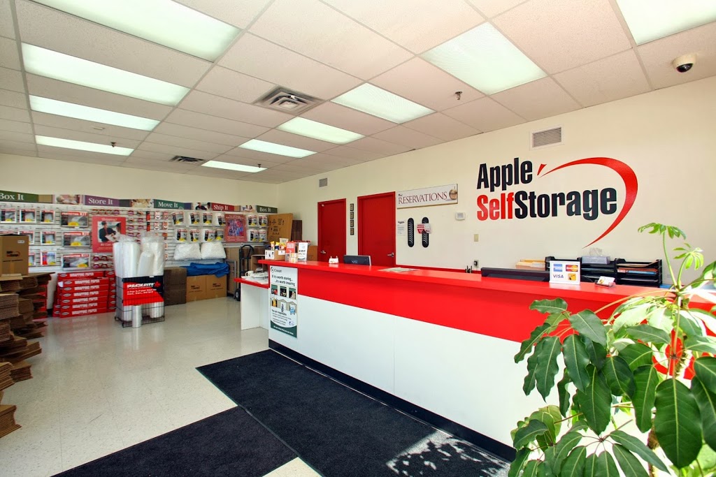 Apple Self Storage - Newmarket | 1172 Davis Dr, Newmarket, ON L3Y 8X4, Canada | Phone: (289) 803-7228