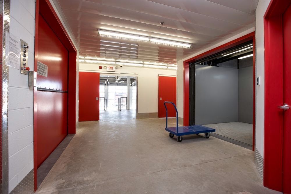 Sentinel Storage - Stouffville | 12230 Kennedy Rd, Whitchurch-Stouffville, ON L4A 2J5, Canada | Phone: (905) 927-1800