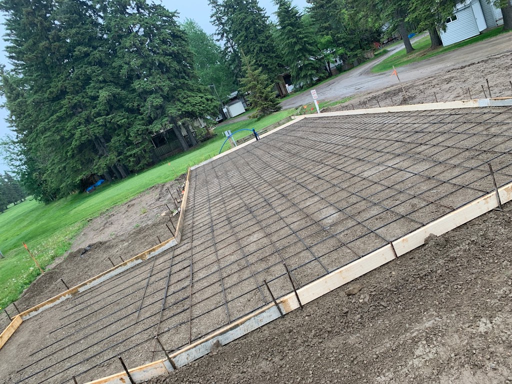 Pigeon Lake Golf Club and RV Park | 5401 Lake Dr, Mulhurst, AB T0C 2C0, Canada | Phone: (780) 312-9142