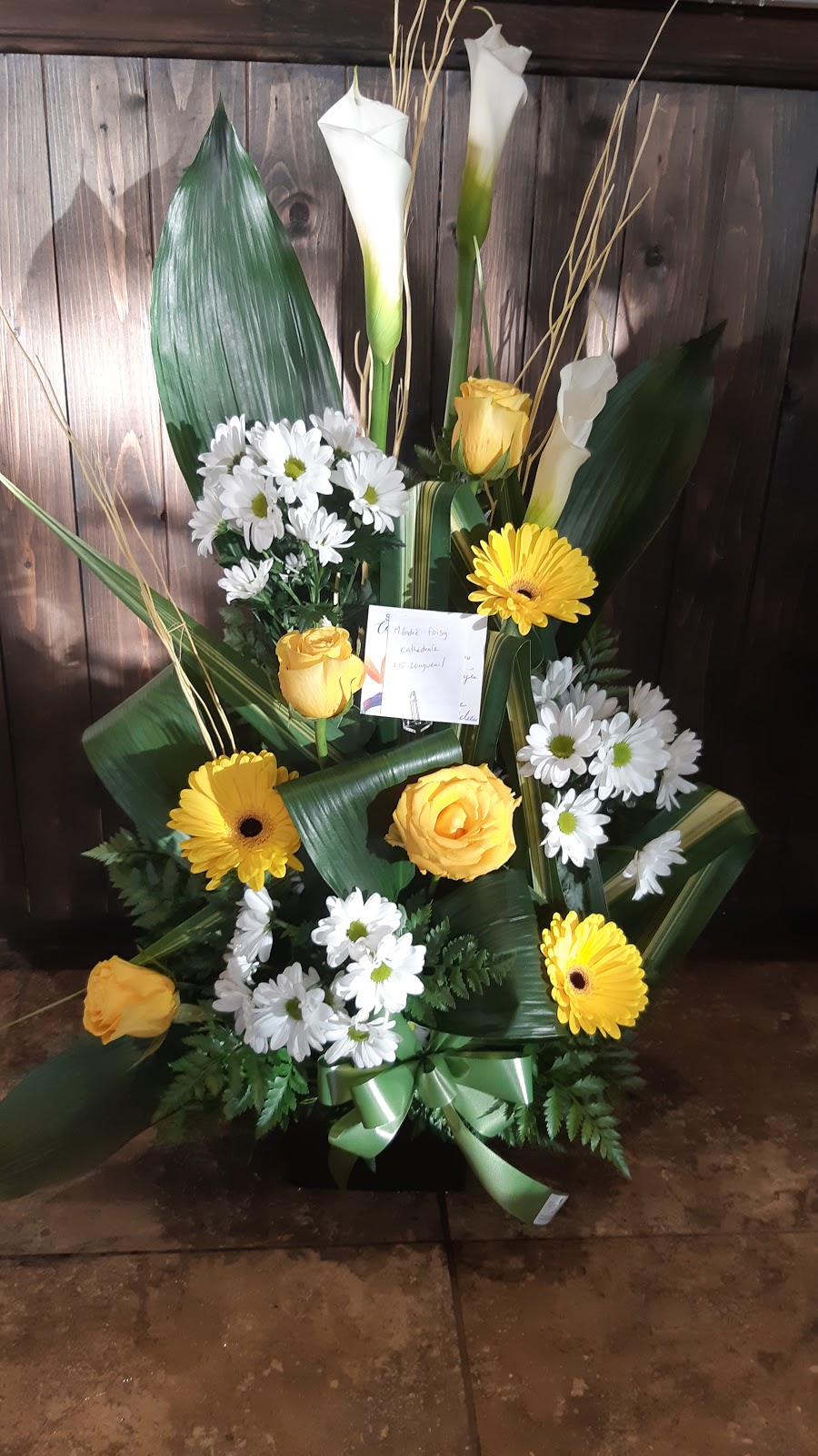 Florist Des Halles 355 Bd du Séminaire N, SaintJeansurRichelieu