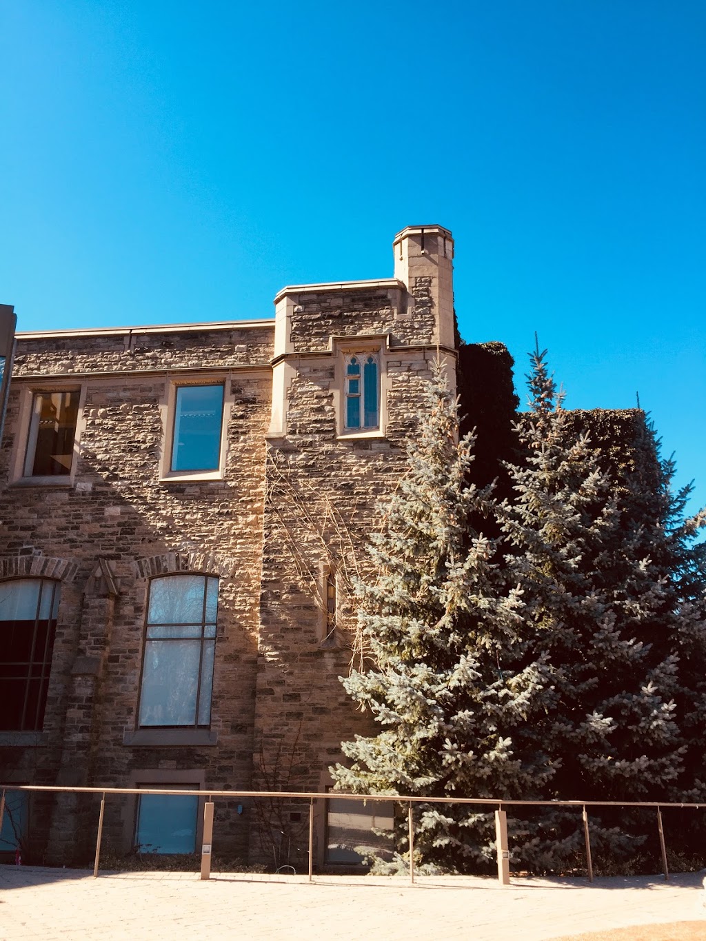 Eglinton St. Georges United Church | 35 Lytton Blvd, Toronto, ON M4R 1L2, Canada | Phone: (416) 481-1141