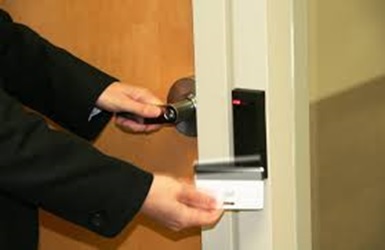 Blue Mountain Lock Key & Safe Ltd | 284 Pretty River Pkwy, Collingwood, ON L9Y 4J5, Canada | Phone: (705) 445-5318