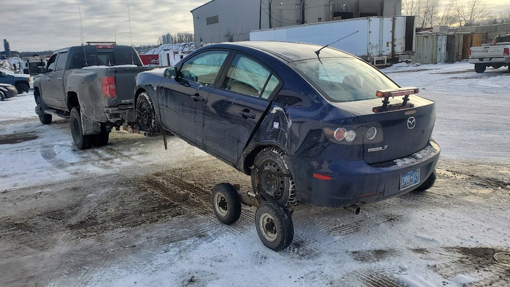 G&L Towing | 36 Centennial Rd, Kitchener, ON N2B 3G1, Canada | Phone: (519) 222-2069