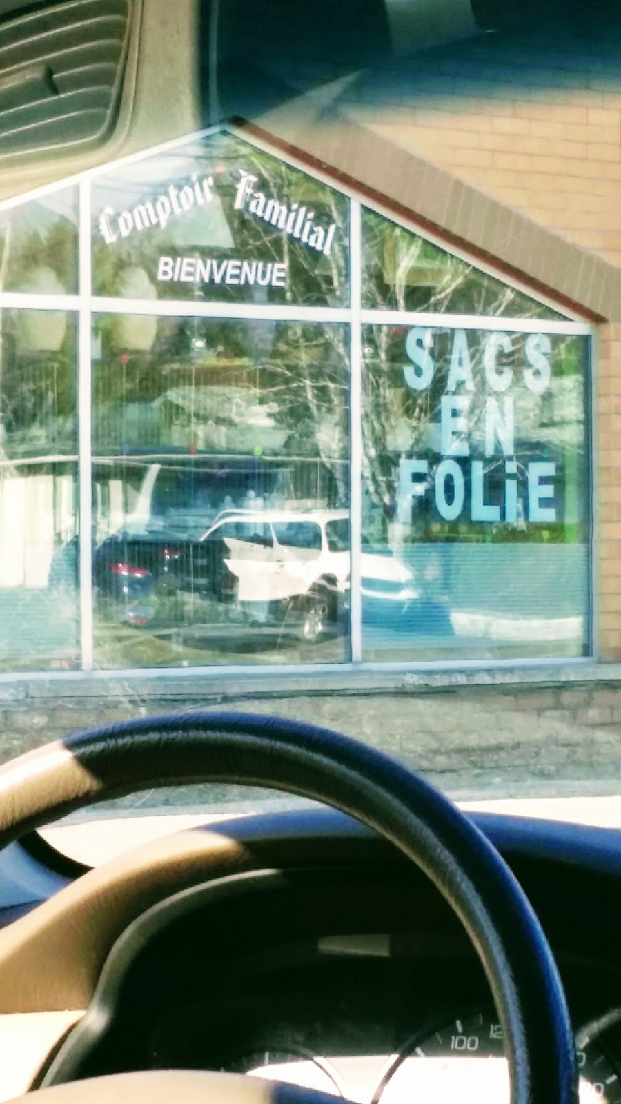Paroisse Sainte-Trinité | 400 Rue Raymond, Gatineau, QC J8P 5H4, Canada | Phone: (819) 663-4240