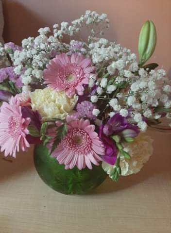 Steeltown Florist | 110-245 Kenora Ave, Hamilton, ON L8E 1C5, Canada | Phone: (289) 880-7894