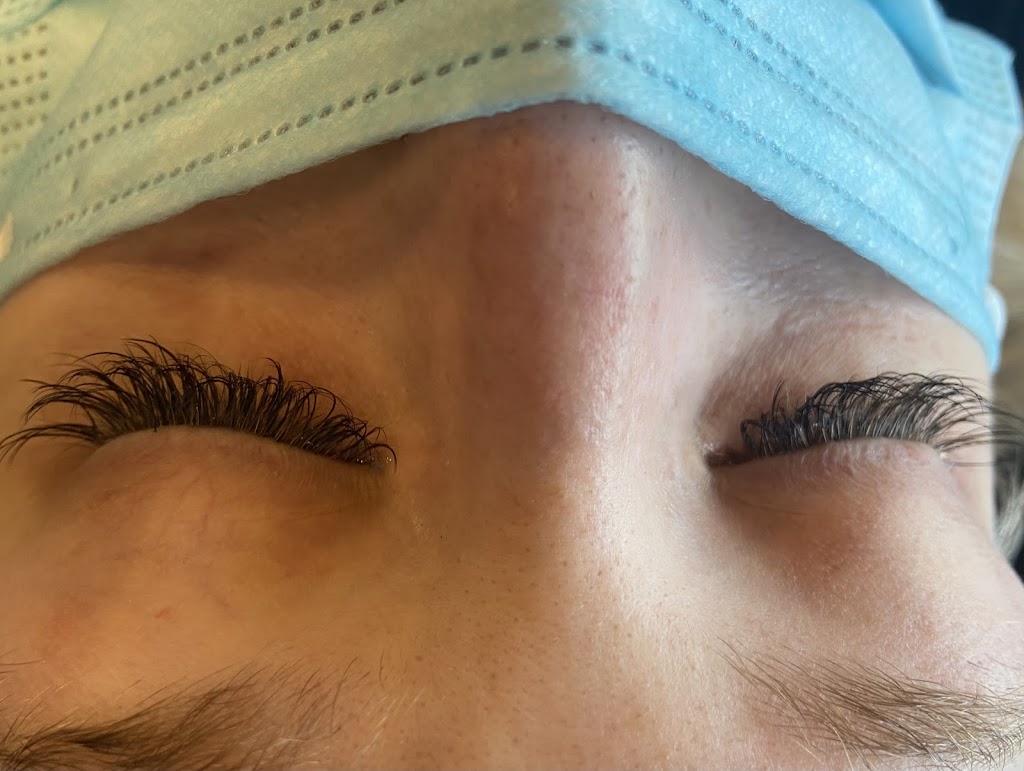 HONEY LASH COMPANY | 8057 168a St, Surrey, BC V4N 4Y6, Canada | Phone: (604) 970-9503