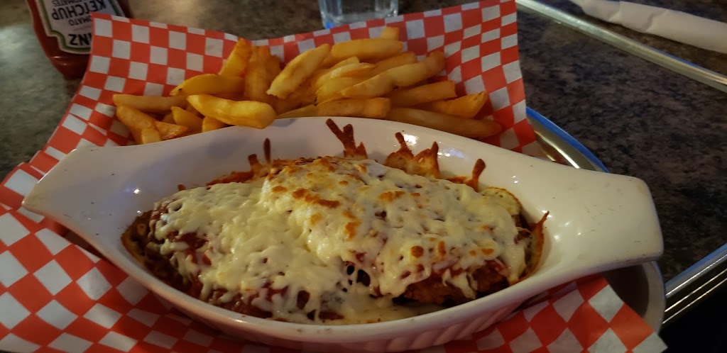 Vitos Pizza | 351 Victoria N, Tweed, ON K0K 3J0, Canada | Phone: (613) 478-2616