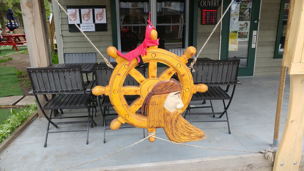 La Capitaine Morgane | 1929 Chemin du Village, Saint-Adolphe-dHoward, QC J0T 2B0, Canada | Phone: (819) 714-0244