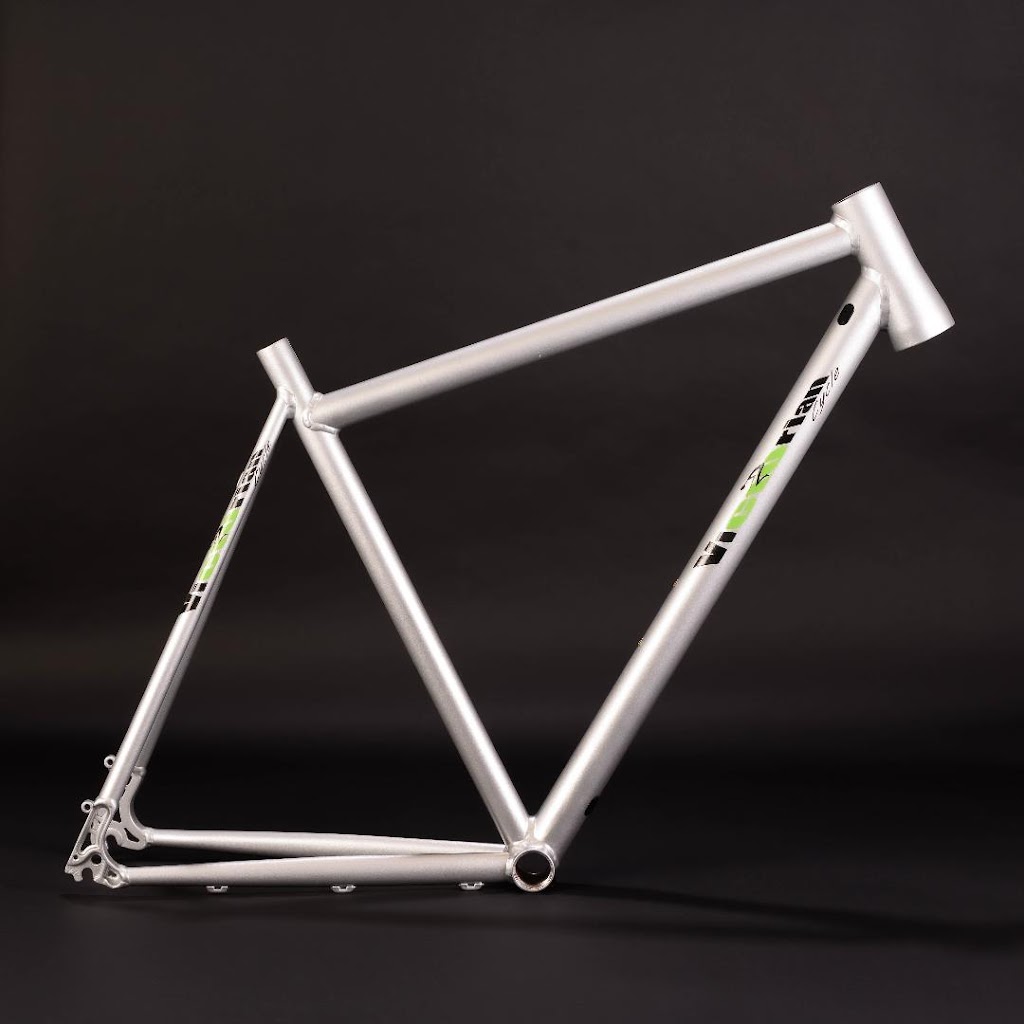 Victorian Cycle | 4578 Hughes Rd, Victoria, BC V9E 2B8, Canada | Phone: (604) 209-3051