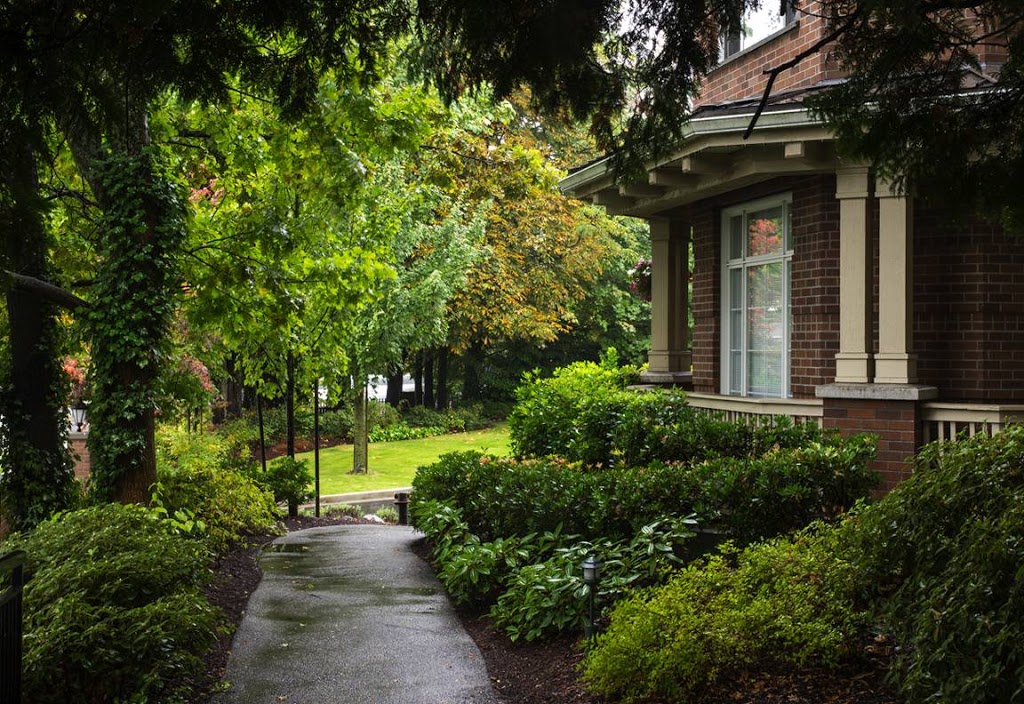 Sunrise of Vancouver | 999 W 57th Ave, Vancouver, BC V6P 6Y9, Canada | Phone: (604) 261-5799