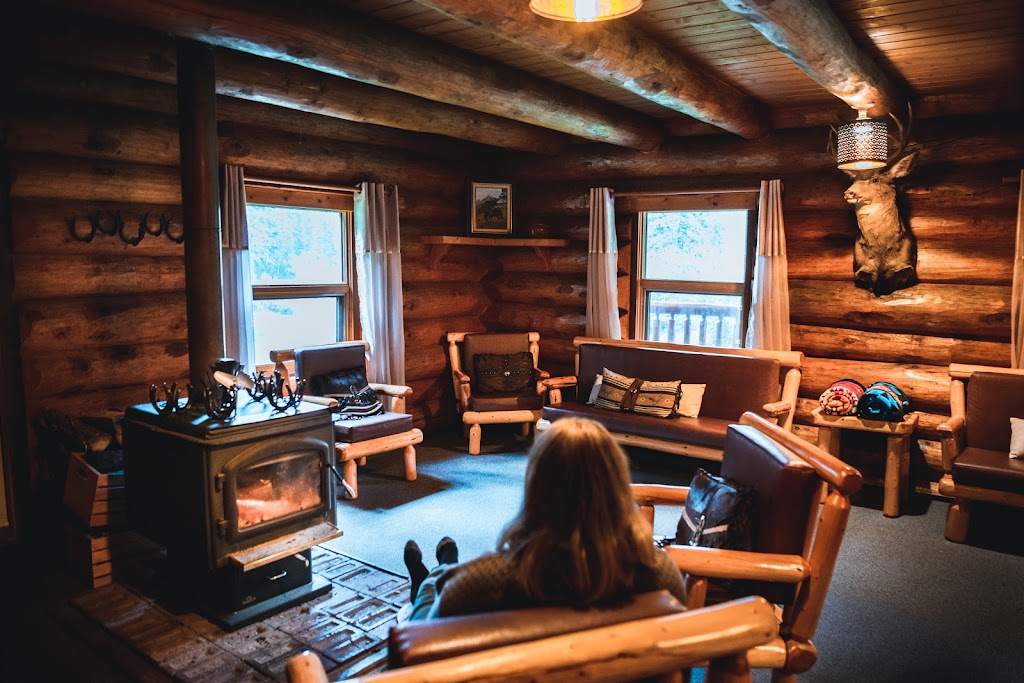 Sundance Lodge | Brewster Creek Trail, Improvement District No. 9, AB T1L 1C1, Canada | Phone: (403) 762-4551