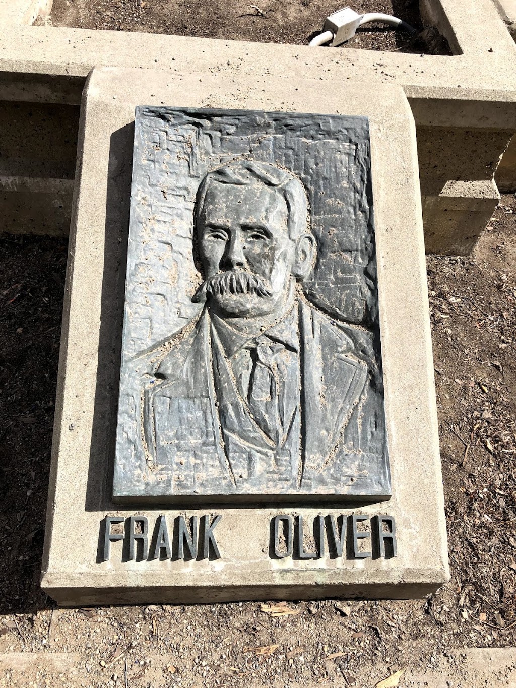 Frank Oliver Park | 6166 100 St NW, Edmonton, AB T5J 2W8, Canada